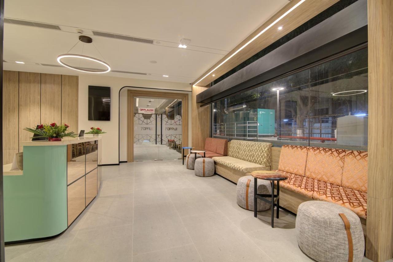 7 Apple Hotel Pratap Nagar, Jaipur Exteriör bild