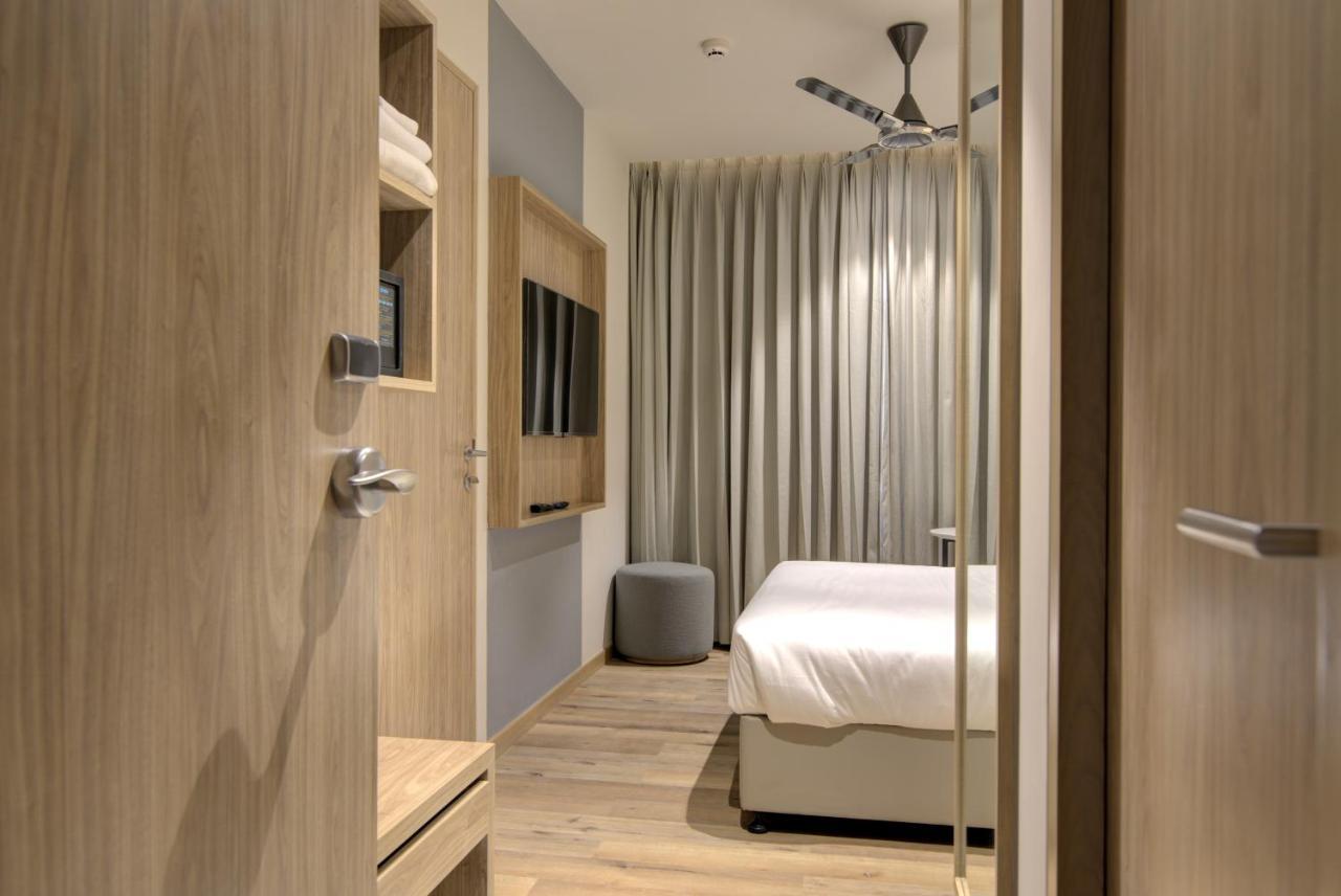 7 Apple Hotel Pratap Nagar, Jaipur Exteriör bild
